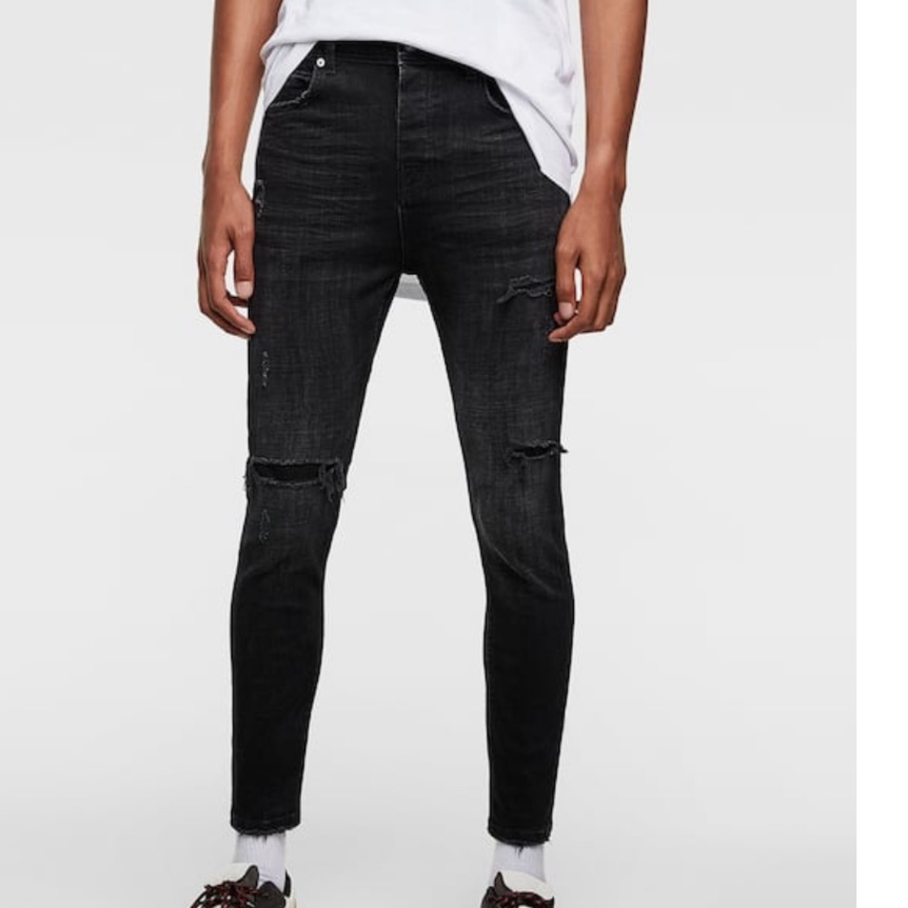 Zara man carrot fit jeans NWT